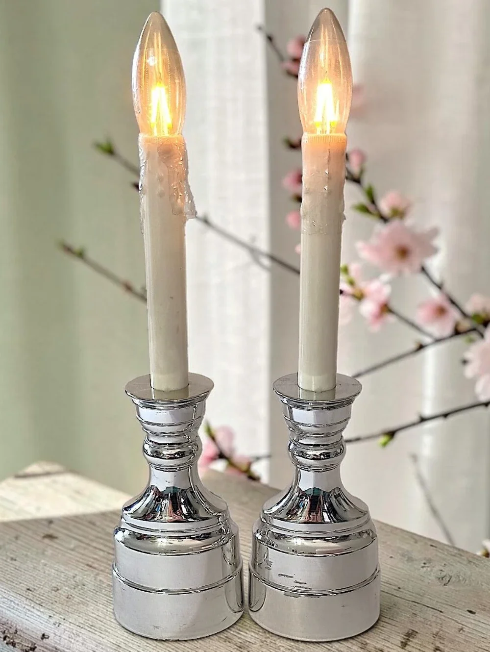 2 Vintage Bethlehem Lights Candles Battery Operated Taper Timer Silver Tone